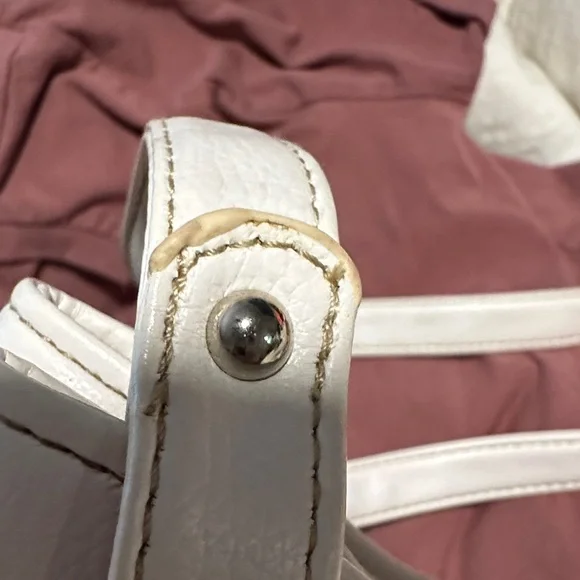 Croft & Barrow Cream Shoulder Bag - Picture 11 of 14